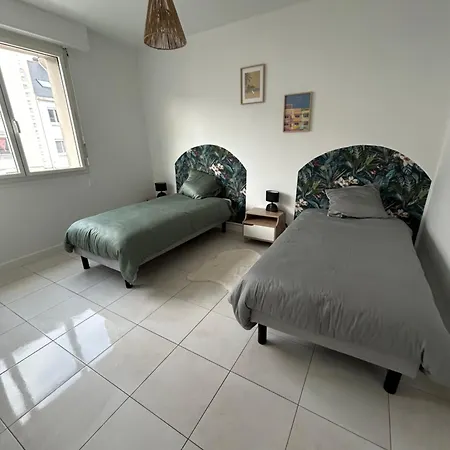 Centre Et Proche Apartmán *